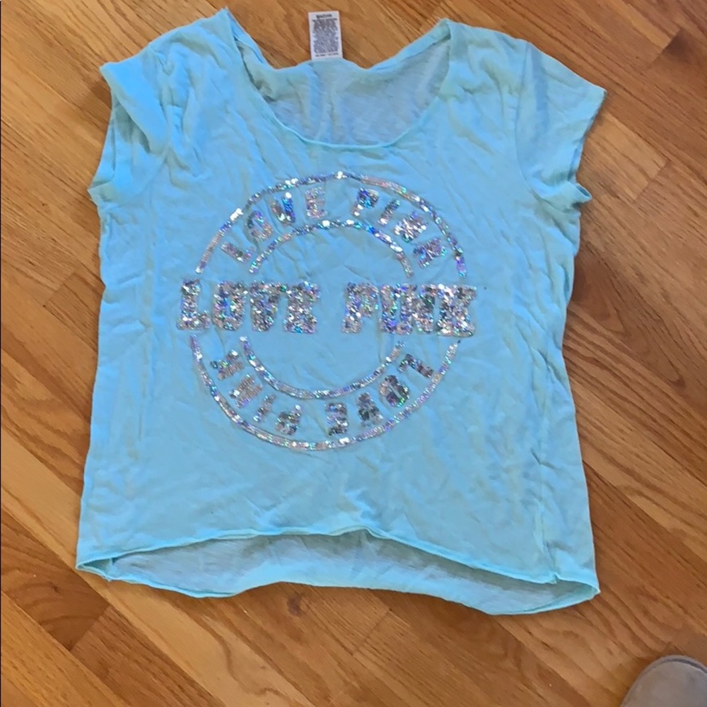 Pink t shirt